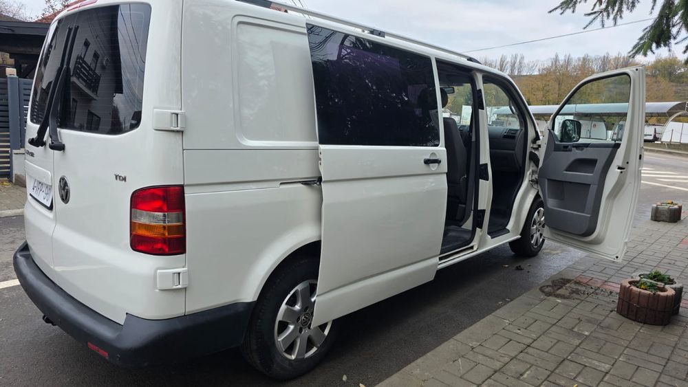 Vw Transporter T5 1.9 * An 2009 * 5 Locuri Dublu Cabina * Extralung