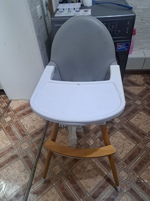 Стульчик для кормления б/у