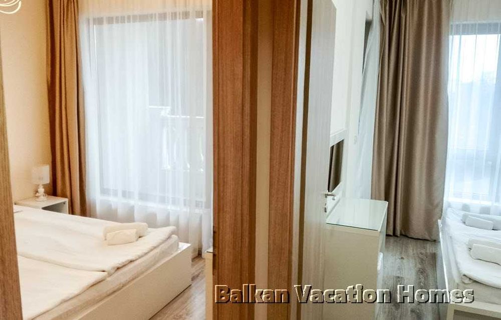 Продава се Тристаен апартамент в с. Аспарухово, Област Варна - 92 кв.м за 909 €/кв.м - Снимка #9