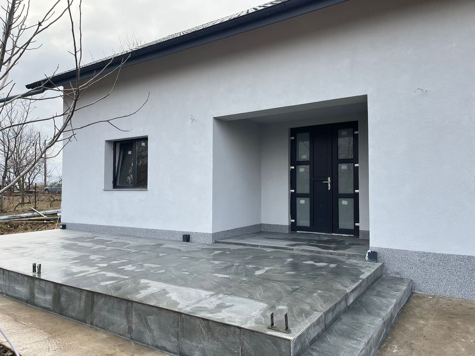 Vând casă Horlesti Rediu