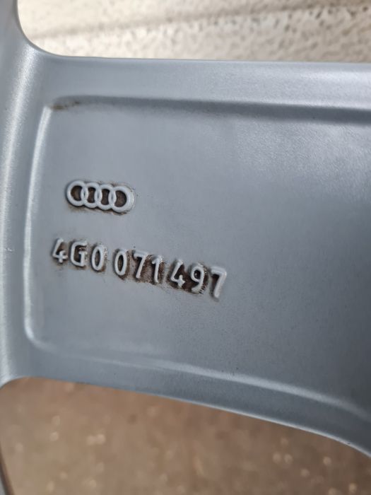 Оригинални джанти за АУДИ AUDI VW SEAT SKODA R17 5x112 ET37 7.5J