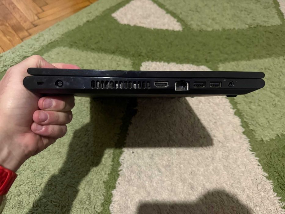 Vand Laptop Dell Inspiron 15
