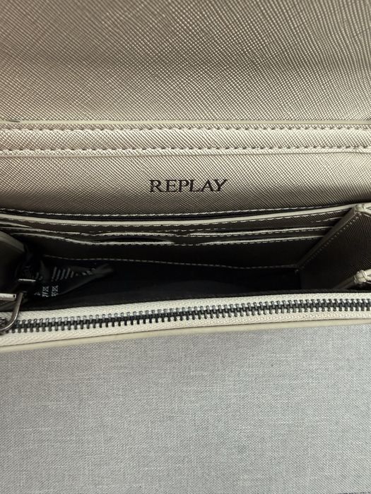 Сребърна чанта Replay