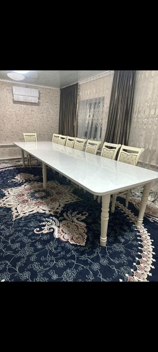 Стол белый, 4,5 метра 4/4,5 м.