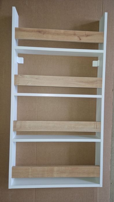 Детска библиотека ( полица)