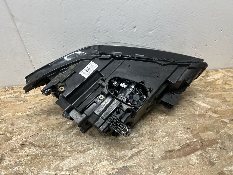 Far faruri bmw X1 F48 lci full led adaptiv 2019-2021 stanga