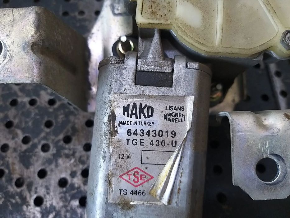 Motoras stergator usa spate fiat doblo 119 223 64343019