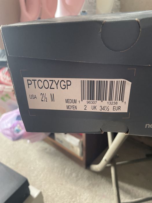 Маратонки  Adidas nomer 31,32