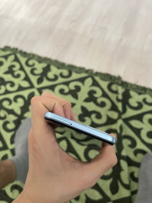 Vıvo Y33s продаю