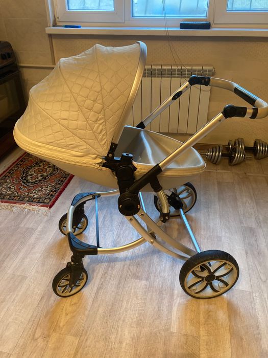 Коляска детская 10000 тг