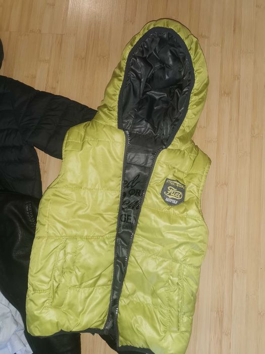 Якета пролетно - есенни размер 104, 110 Зара, грейка - елек