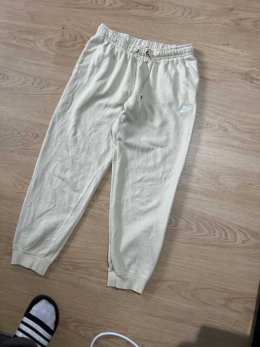 pantaloni trening nike baggy