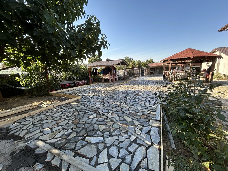 Piatra naturala ne depalsma oridune in tara !