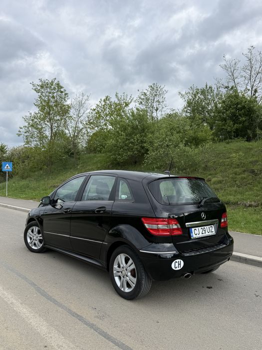 Mercedes B class