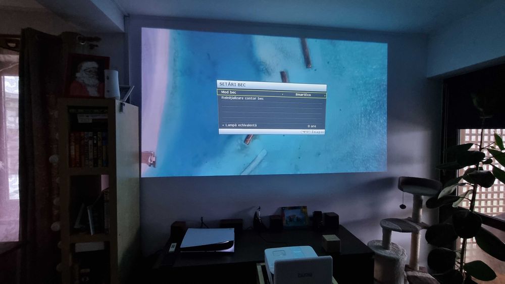 Videoproiector BenQ MW843UST/3D/HDMI/Contr.13000:1/3000ANSI-Lampa noua