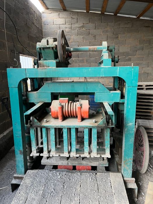 Станок для песка блока