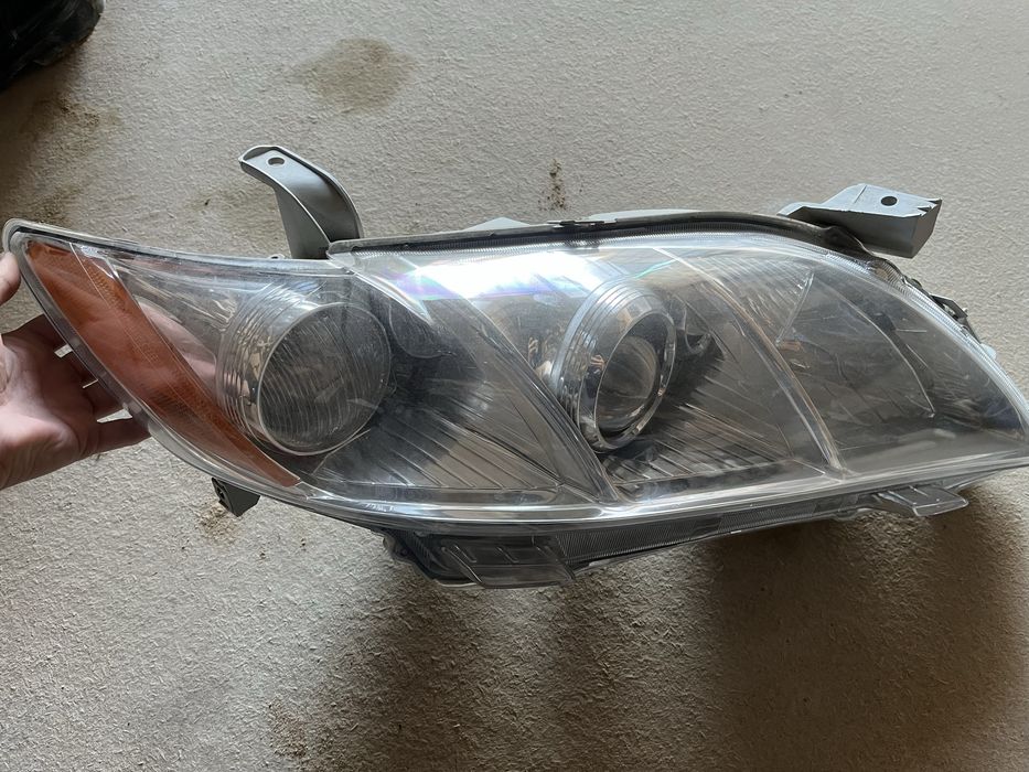 фары тайота камри 40 правый