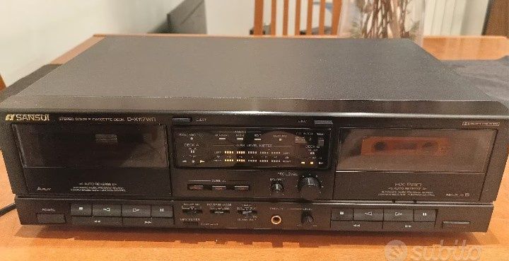 Продавам двукасетен рверсен касетен дек SANSUI D-X117WR