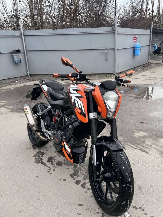 Ktm Duke 125 cu ABS