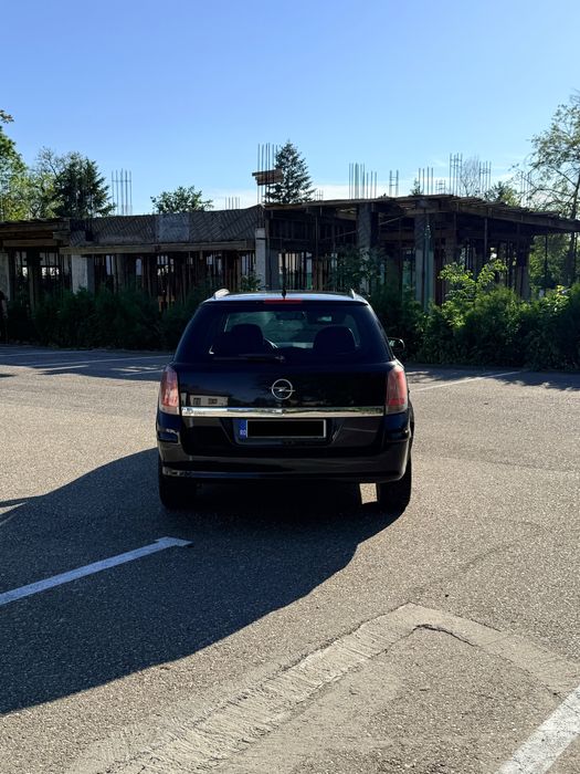 Opel astra H I Break I 1.7