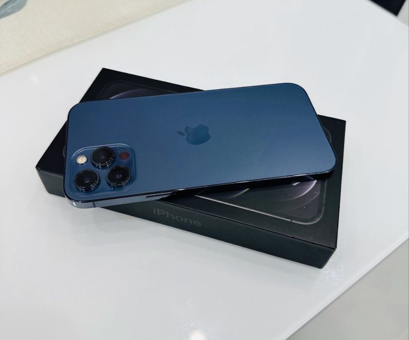 iPhone 12 PRO MAX • 256 GB • 95% Bateria • ca NOU