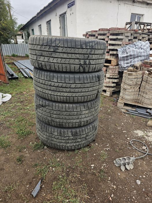 Продам шины средный состояния
