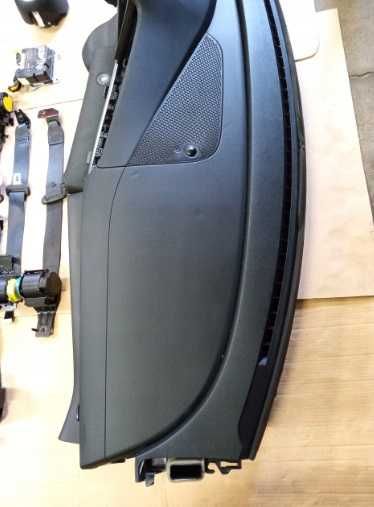 Hyundai Elantra 2021 - plansa de bord - kit airbag - centuri siguranta