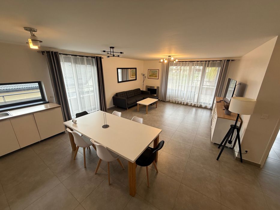 Apartament de închiriat 3 camere