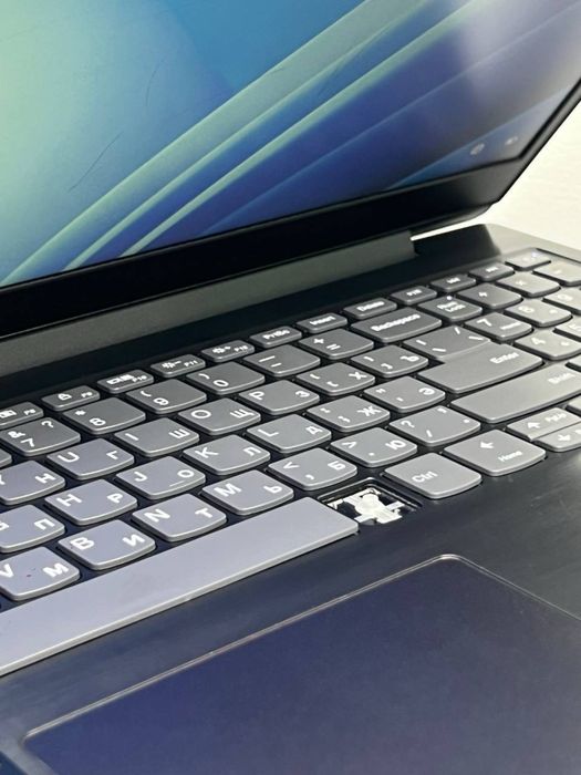 Lenovo 81W8 core i5-10