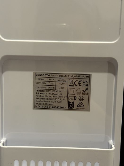 Stylpro Frigider pentru depozitarea produselor cosmetice
