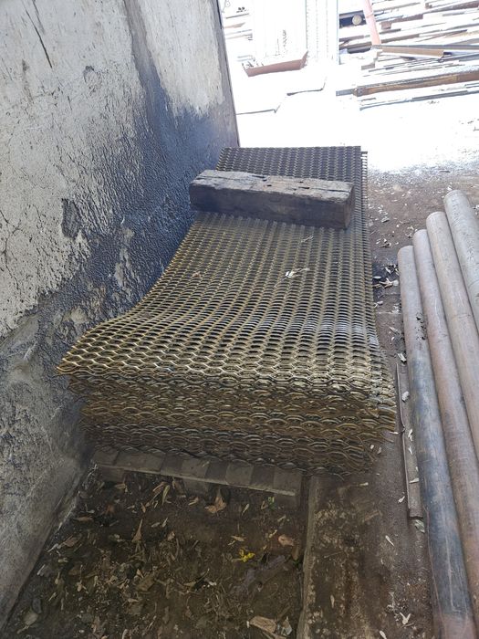 Лист просечка ПВЛ Сетка