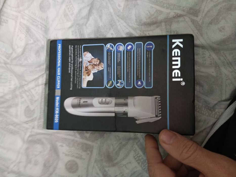 Машинка для стрижки волос