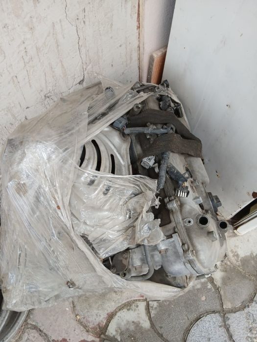 Продам двигатель на тойоту короллу 150