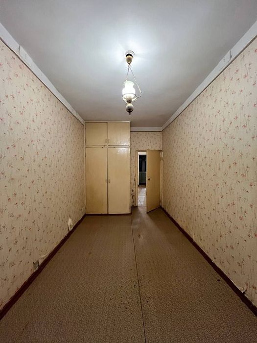 Срочно! Ташсельмаш 2/2/4. Балкон 1,5х6. Площадь 52кв.м