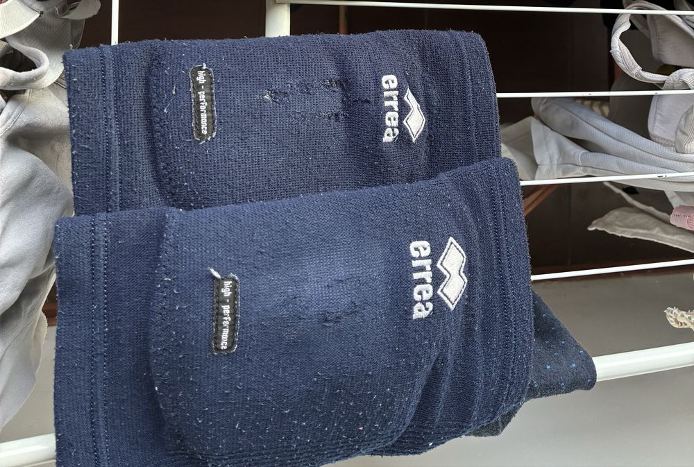 Волейболни наколенки