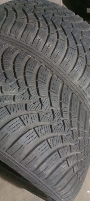 Vand Anvelope 215 /55 R 17  iarna  Falken
