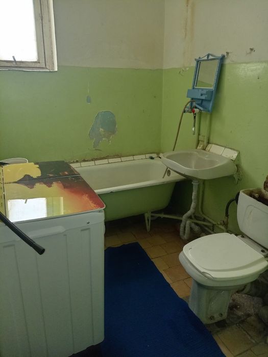 Срочно.. Uy sotiladi