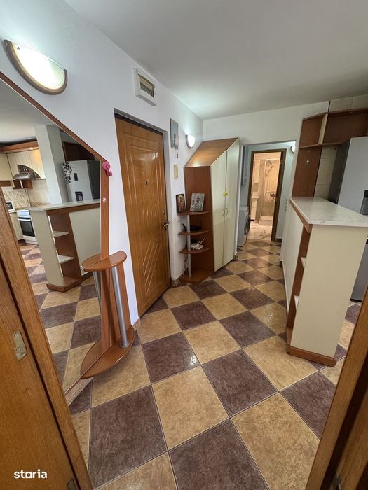 Apartament de închiriat – Sector 3