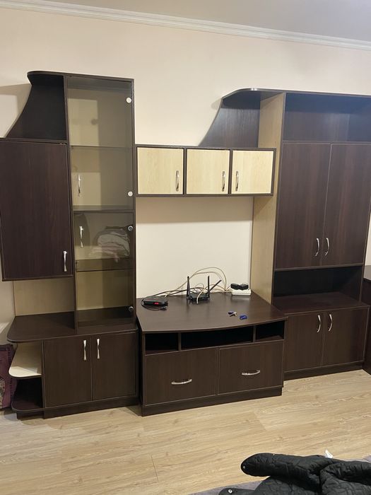 Продам мебель шкаф стенка стол