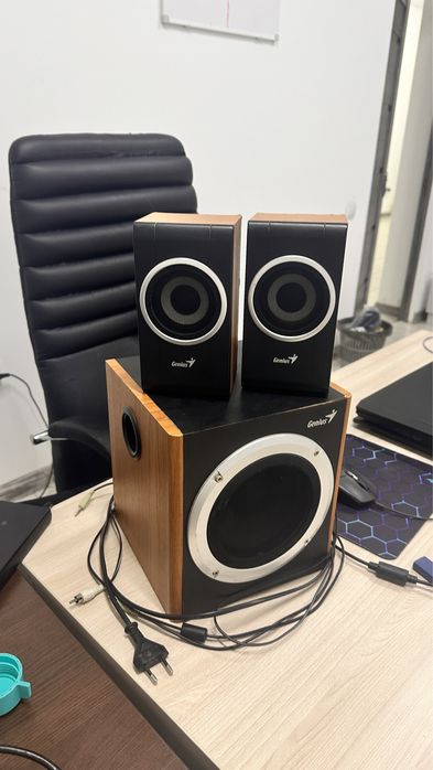 Колонкаколонка Genius