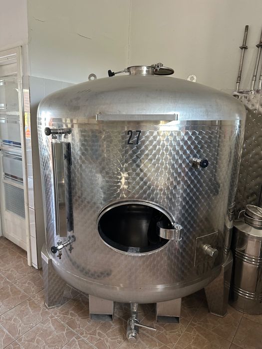 Vând rezervor de inox 3000l import Germania