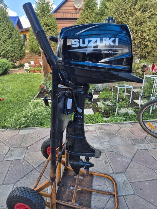 Мотор на лодку  SUZUKI DF 6 AS Оригинал  6 л. 4 тактный. 23 кг.