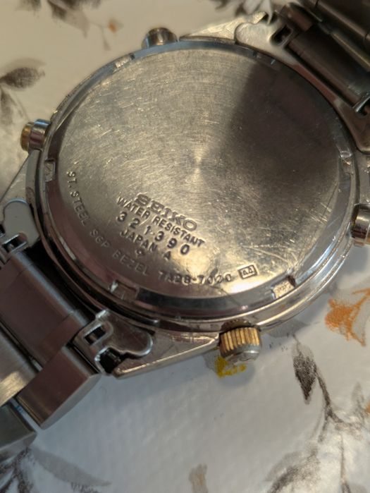 Часовницк Seiko Chronograph 7А28-7020