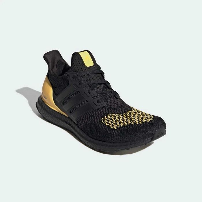 Кроссовки Ultraboost 1.0