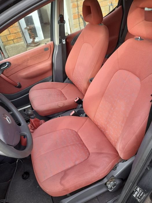Interior rosu complet scaune+bancheta Mercedes A-Class w168