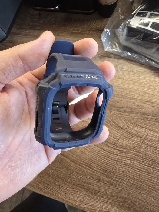 Каишки за Apple Watch Ultra Titanium Milanese Loop L Silicone Blue