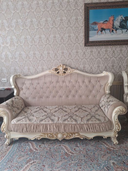 Диван, кресло продаю срочно!