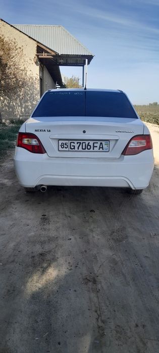 nexia 2 sotiladi srochna.pul zarur bubqoldi sotyapman