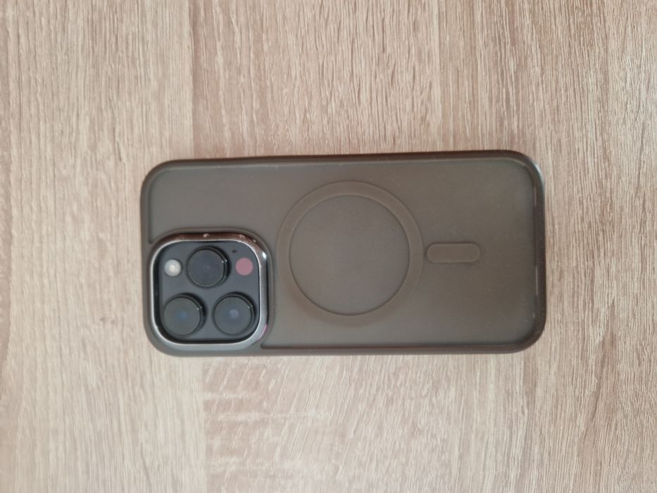 Продам iphone 14 pro