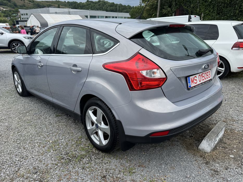 Ford  2011 Euro5 !!!  2.0 D *Navi*Dubluclimatronic*Unic Proprietar